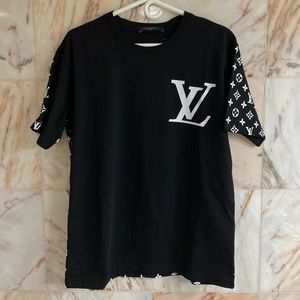 LOUIS VUITTON SHIRT (MEDIUM)